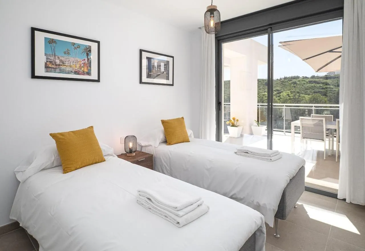 Casares Green 2365