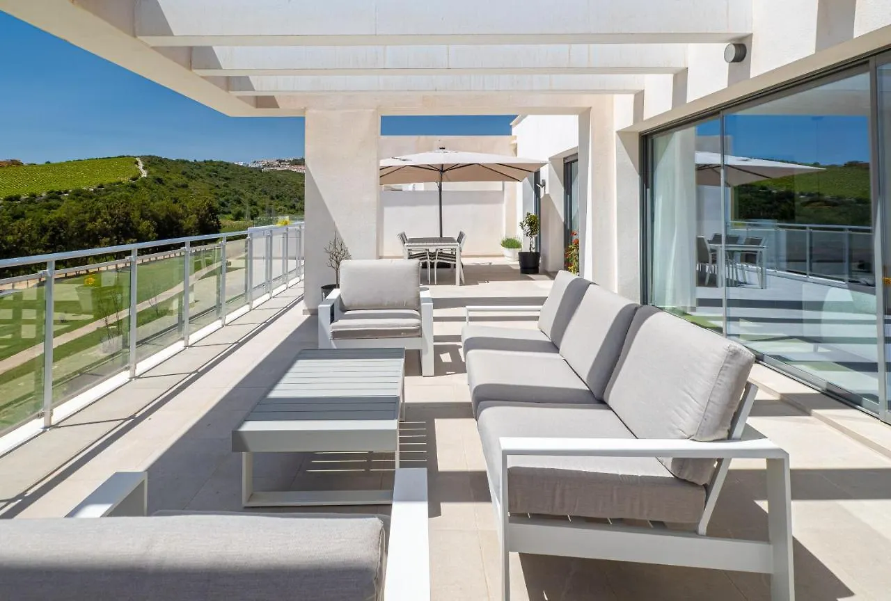Casares Green 2365